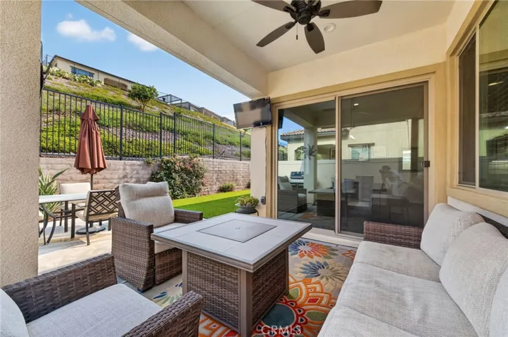 11890 Sagecrest Court, Corona, California 92883