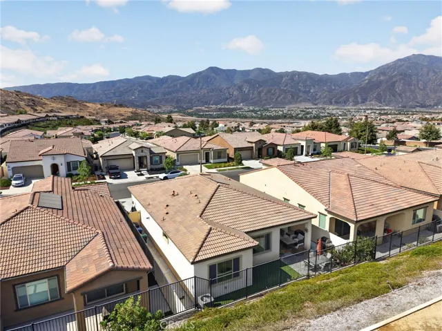11890 Sagecrest Court, Corona, California 92883
