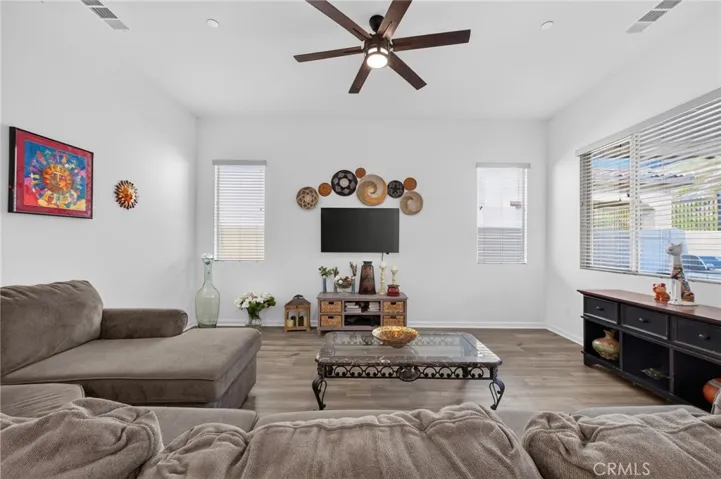 11890 Sagecrest Court, Corona, California 92883