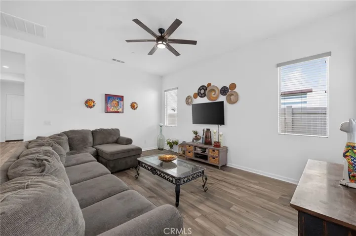 11890 Sagecrest Court, Corona, California 92883