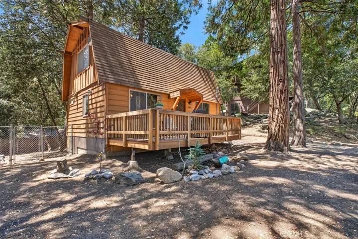 Easy access level with street.