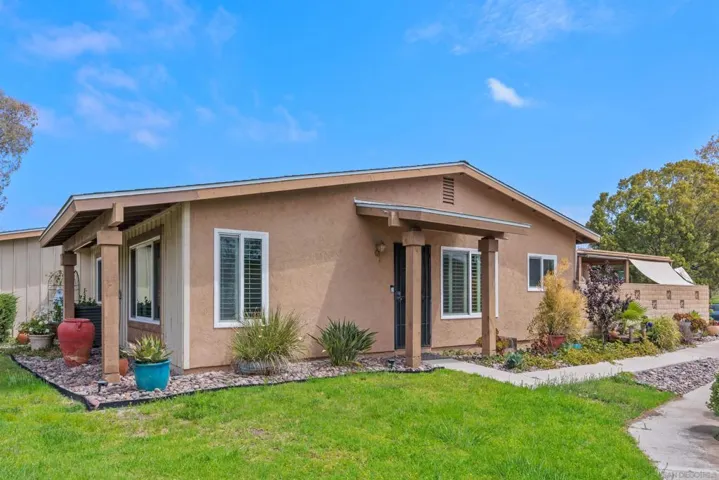 4411 Kittiwake Way, Oceanside, California 92057