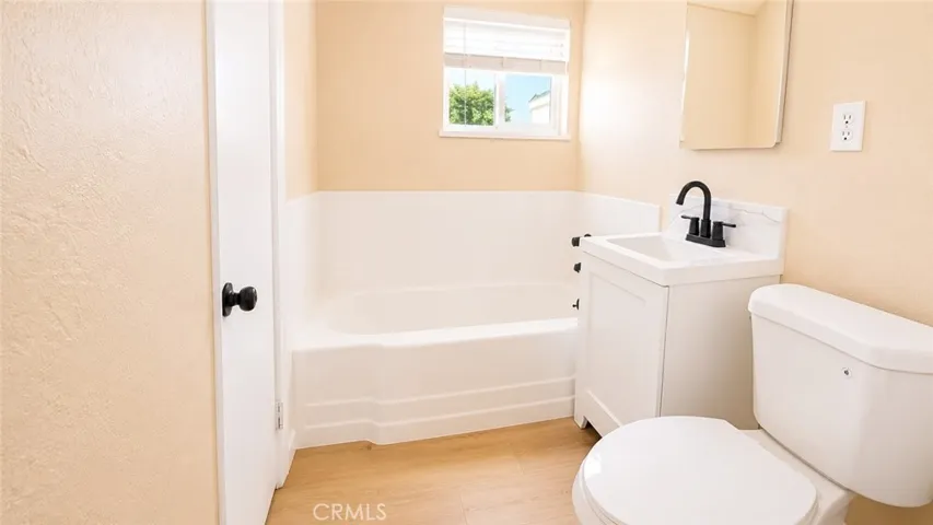 1016 W Avenue H5, Lancaster, California 93534