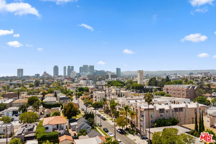 1433 Livonia Avenue, Los Angeles, California 90035