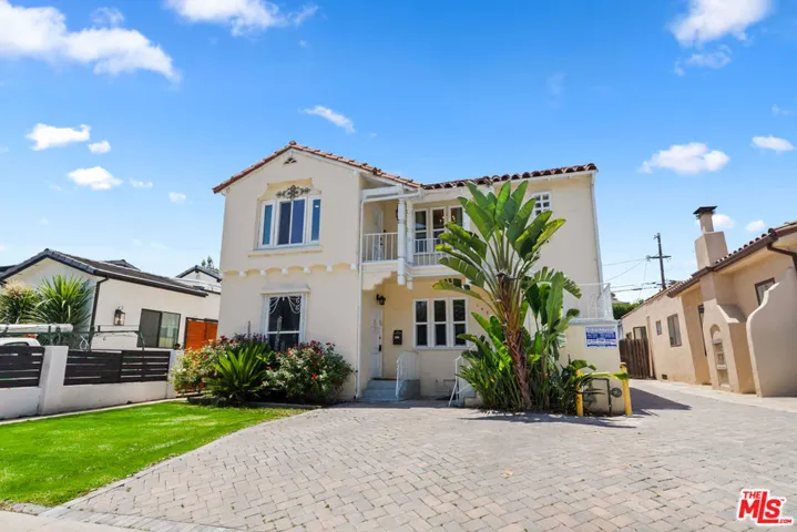 1433 Livonia Avenue, Los Angeles, California 90035