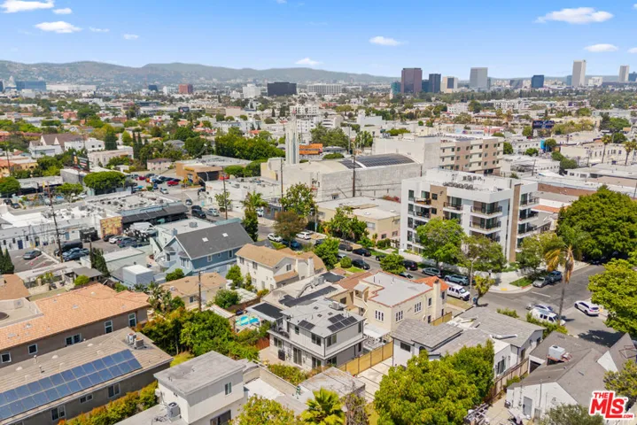 1433 Livonia Avenue, Los Angeles, California 90035