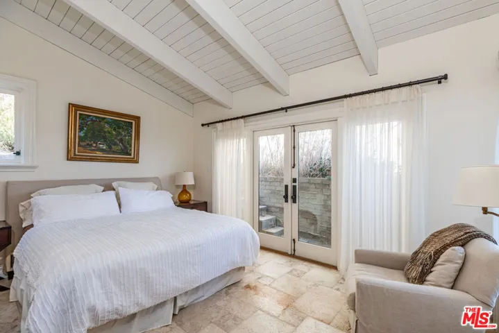 32300 Pacific Coast Highway, Malibu, California 90265