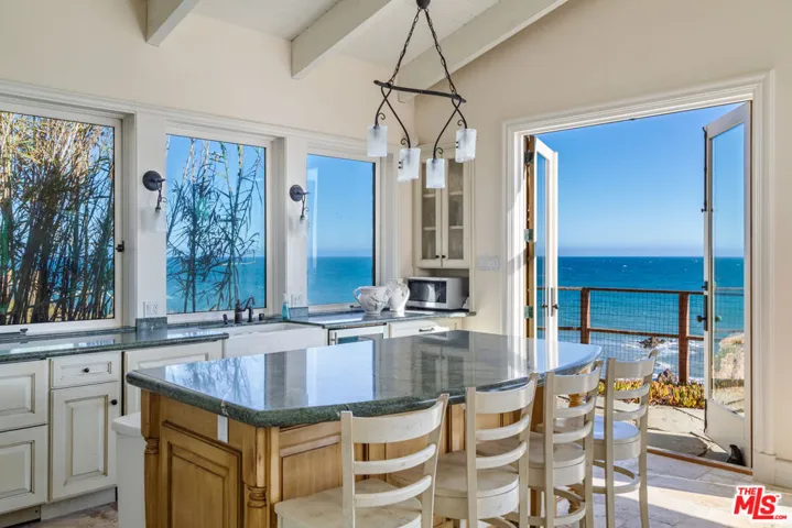 32300 Pacific Coast Highway, Malibu, California 90265