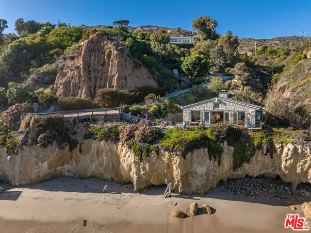 32300 Pacific Coast Highway, Malibu, California 90265