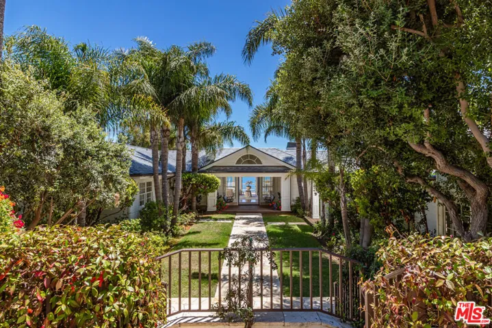 32300 Pacific Coast Highway, Malibu, California 90265