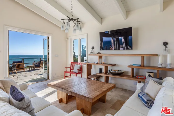 32300 Pacific Coast Highway, Malibu, California 90265