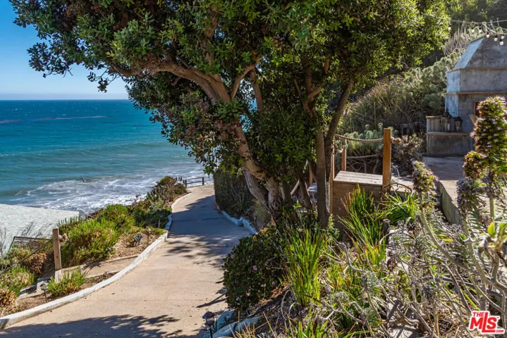 32300 Pacific Coast Highway, Malibu, California 90265