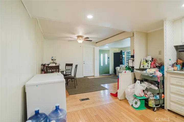 4400 Holt Boulevard 37, Montclair, California 91763