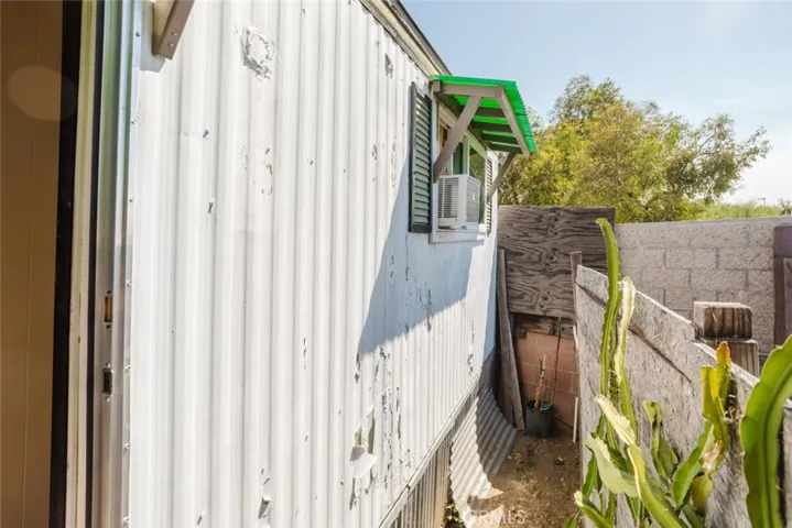 4400 Holt Boulevard 37, Montclair, California 91763
