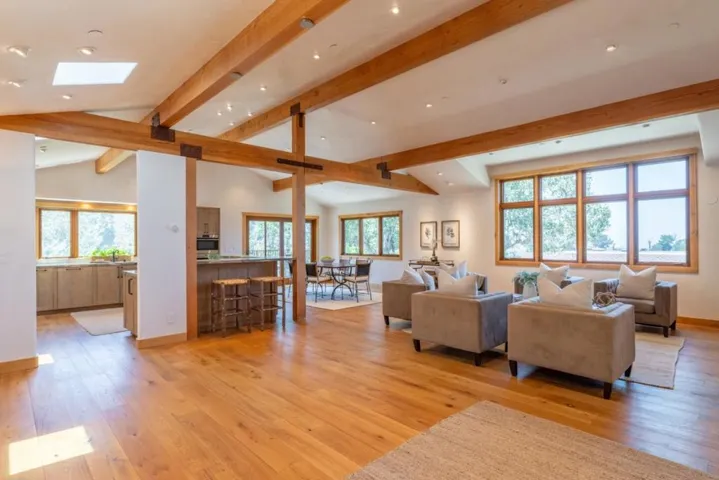 140 San Remo Road, Carmel, California 93923