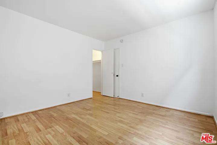 1672 Federal Avenue 3, Los Angeles, California 90025