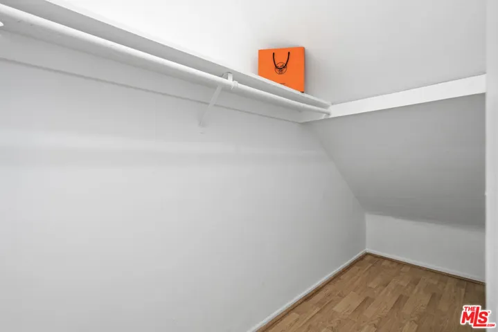 1672 Federal Avenue 3, Los Angeles, California 90025