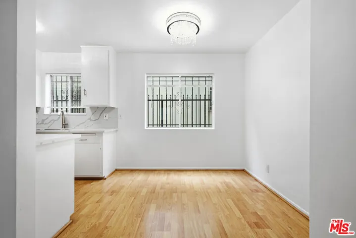 1672 Federal Avenue 3, Los Angeles, California 90025