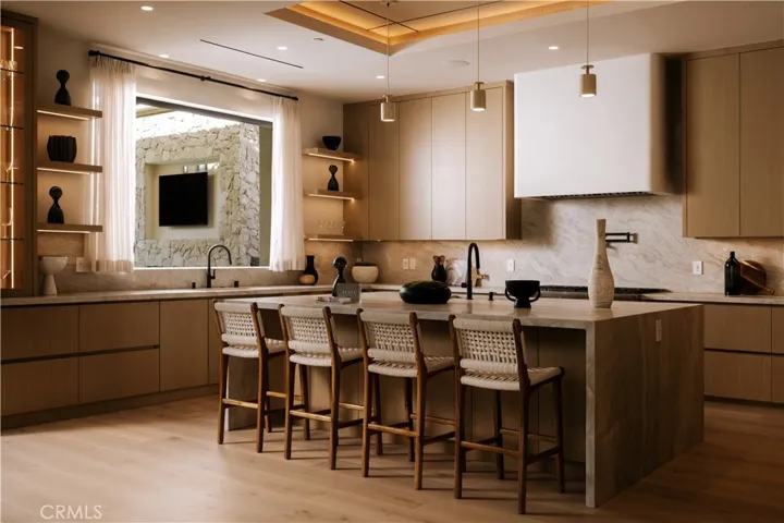 14755 Hesby Street, Sherman Oaks, California 91403