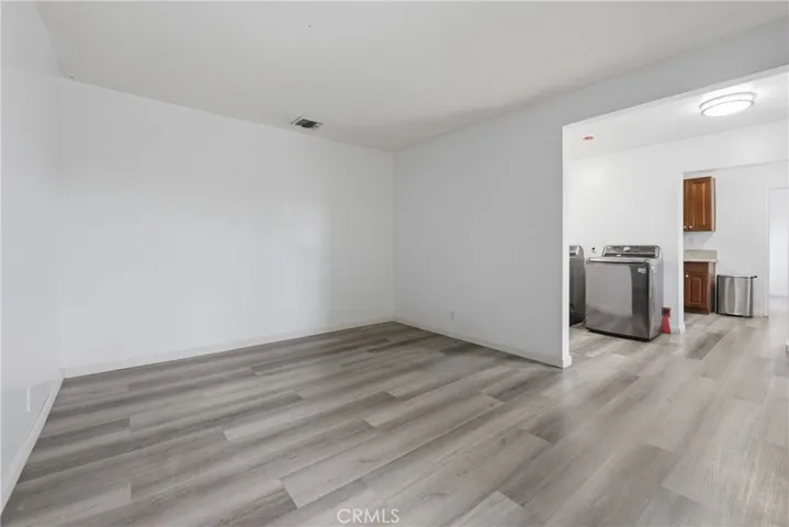 10128 Walnut E, Bellflower, California 90706