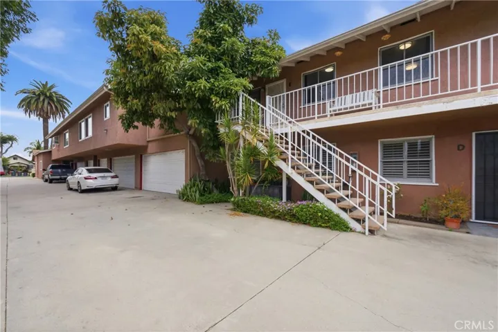 10128 Walnut E, Bellflower, California 90706
