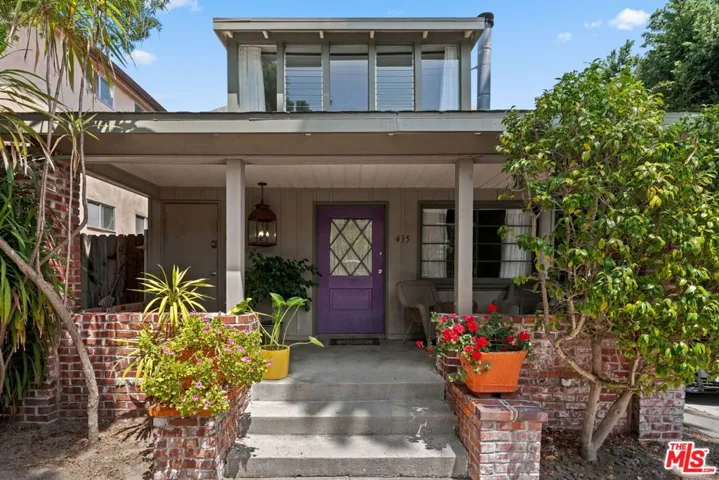 435 Raymond Avenue, Santa Monica, California 90405