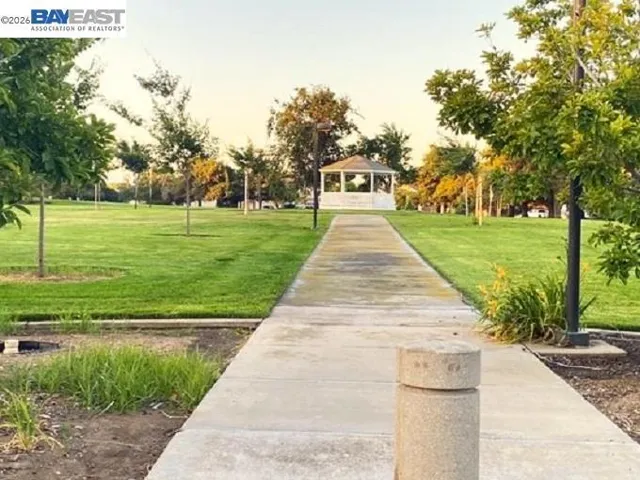 1356 Peppertree Way, Tracy, California 95376