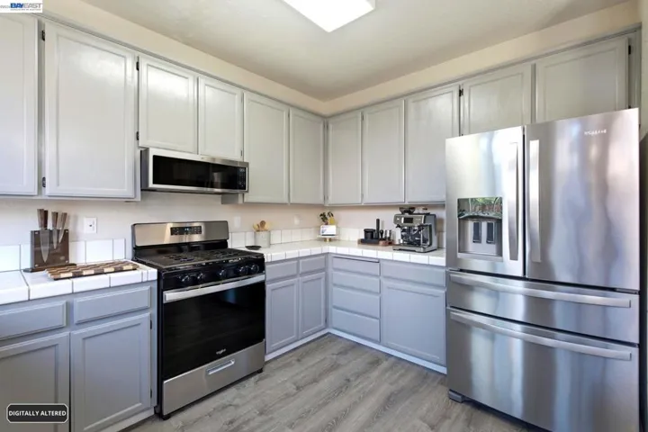 1356 Peppertree Way, Tracy, California 95376