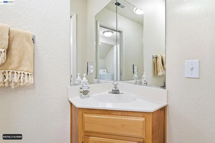 1356 Peppertree Way, Tracy, California 95376