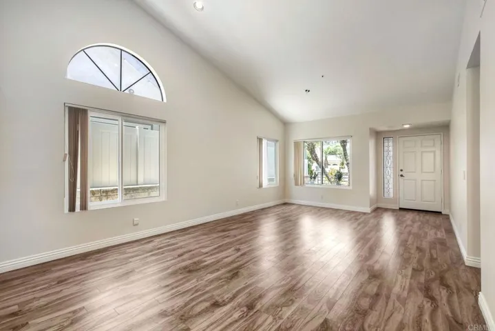 1826 Spyglass Cir, Vista, California 92081