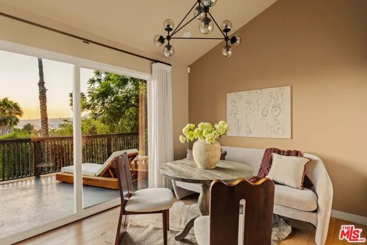 937 Lucile Avenue, Los Angeles, California 90026