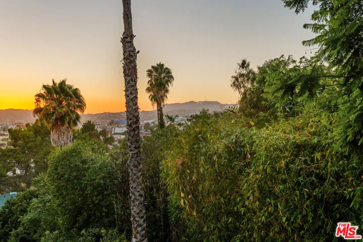 937 Lucile Avenue, Los Angeles, California 90026