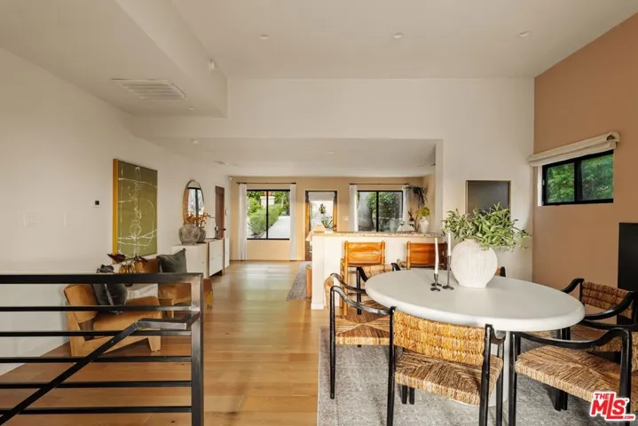 937 Lucile Avenue, Los Angeles, California 90026