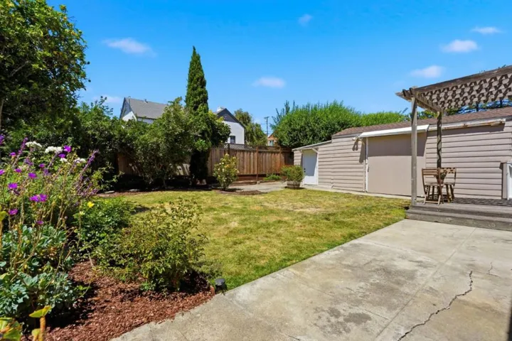 527 Poplar Avenue, San Bruno, California 94066