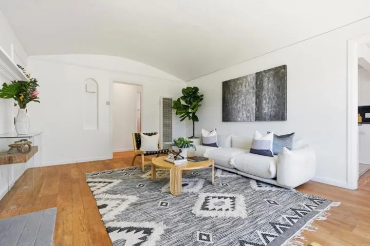 527 Poplar Avenue, San Bruno, California 94066