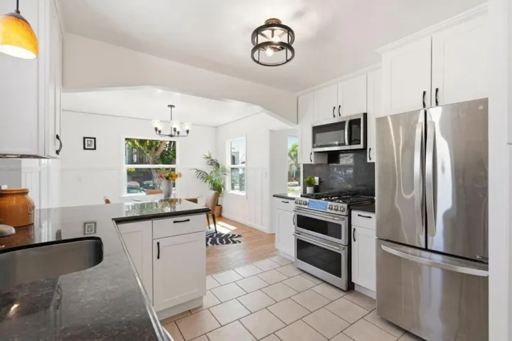 527 Poplar Avenue, San Bruno, California 94066