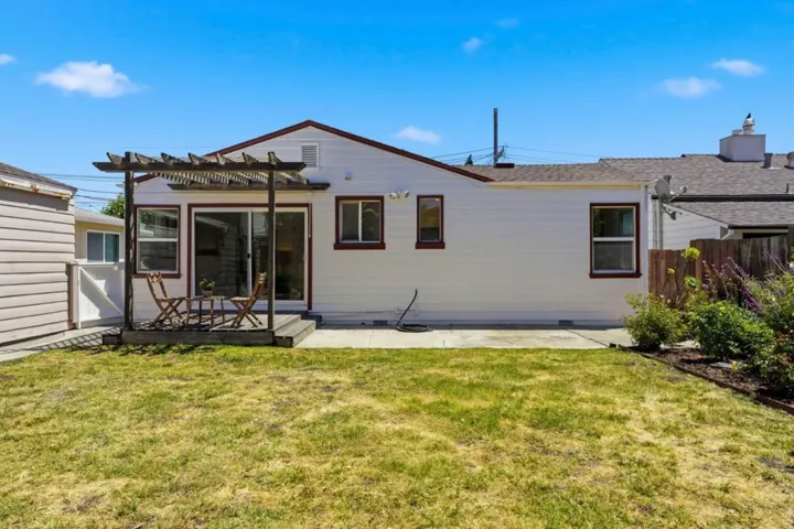 527 Poplar Avenue, San Bruno, California 94066