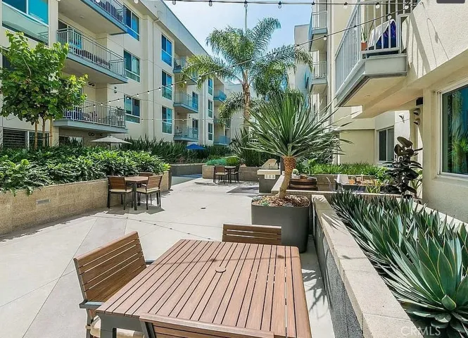 12655 Bluff Creek, Los Angeles, California 90094