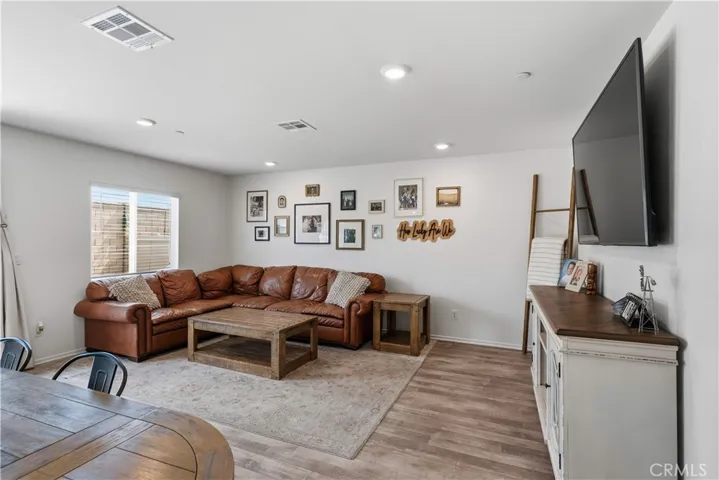 30780 Impala Court, Winchester, California 92596 — photo 4