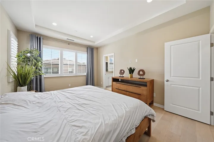 73 Island Coral, Irvine, California 92620