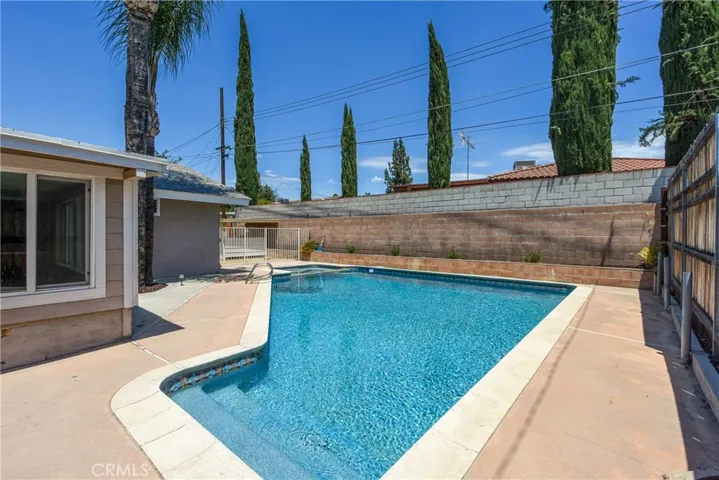 372 Village, Hemet, California 92544