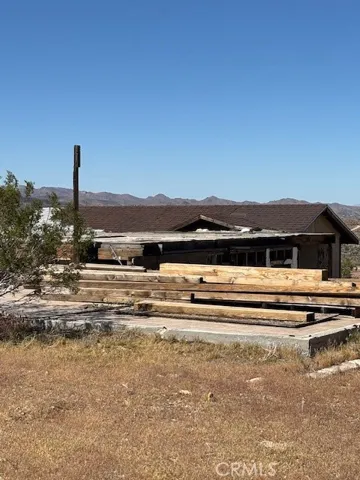 5437 Davis Way, Yucca Valley, California 92284
