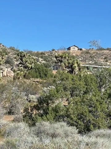 5437 Davis Way, Yucca Valley, California 92284