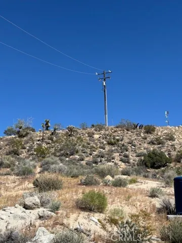 5437 Davis Way, Yucca Valley, California 92284