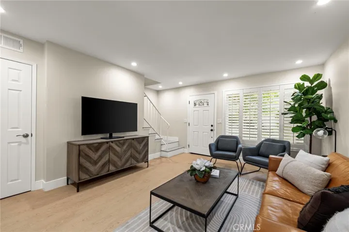4524 Jamestown, Yorba Linda, California 92886