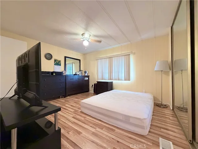 15621 Beach Boulevard 87a, Westminster, California 92683