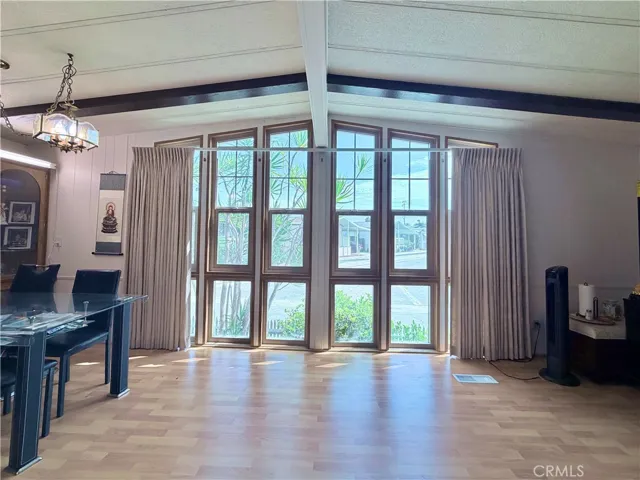 15621 Beach Boulevard 87a, Westminster, California 92683