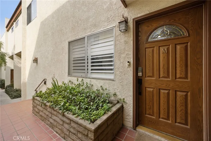 2452 Chelsea Place M, Santa Monica, California 90404
