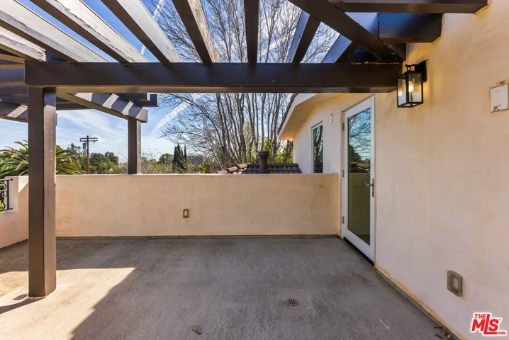 391 S Saltair Avenue, Los Angeles, California 90049
