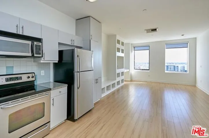 3810 Wilshire Boulevard 809, Los Angeles, California 90010
